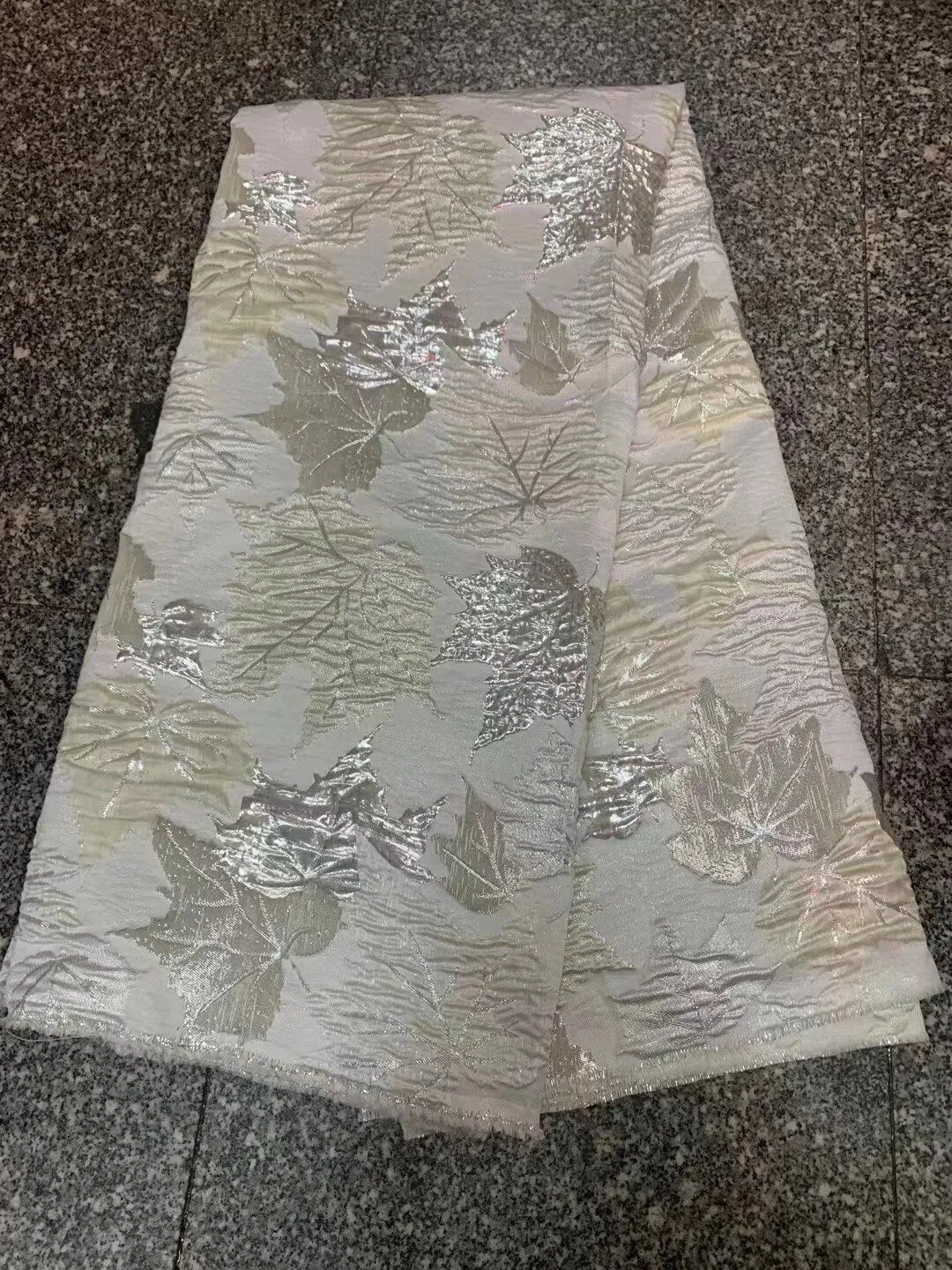 5 YARDS / 8 COLORS / Autumn Leaves Floral Viscose Jacquard Brocade Woven Fashion Jacket Dress Fabric
