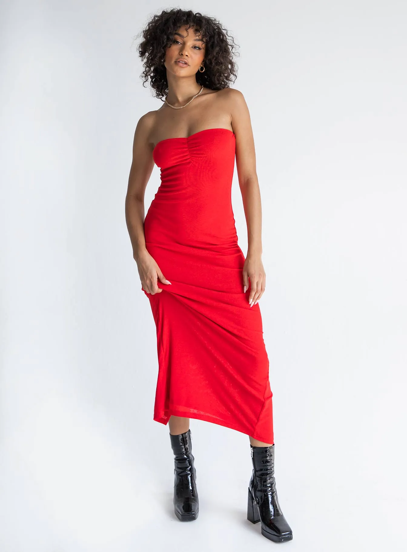 Charm Strapless Midi Dress Red