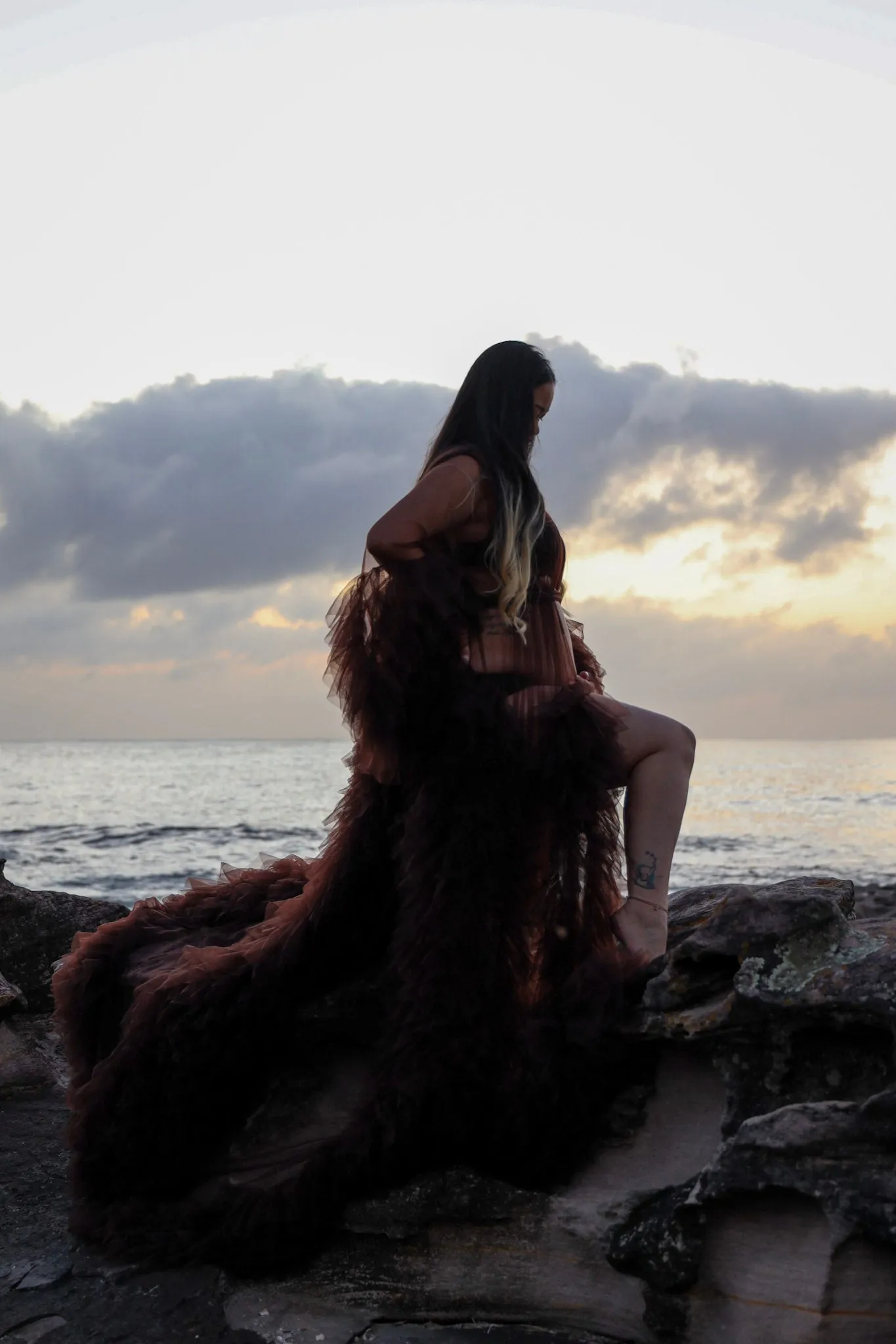 Dress Hire - Maternity Photoshoot Dresses - Sophie - Dark Brown Tulle Robe - RENTAL