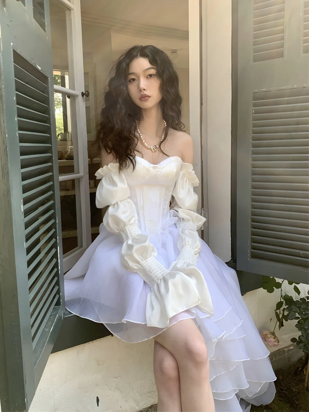 Flytonn- White Marie Sleeves Asymmetric Layered Lolita Dress