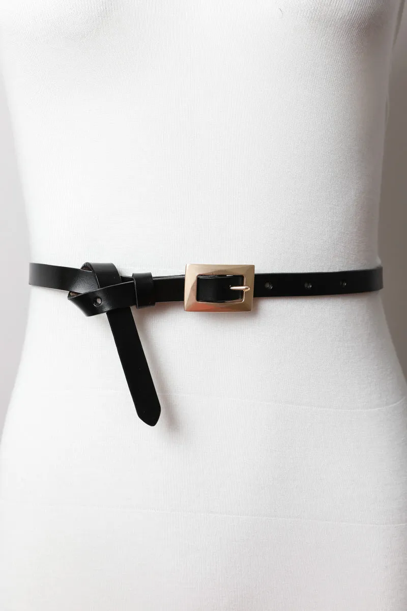 Gold Buckle Skinny Belt – Chic and Elegant