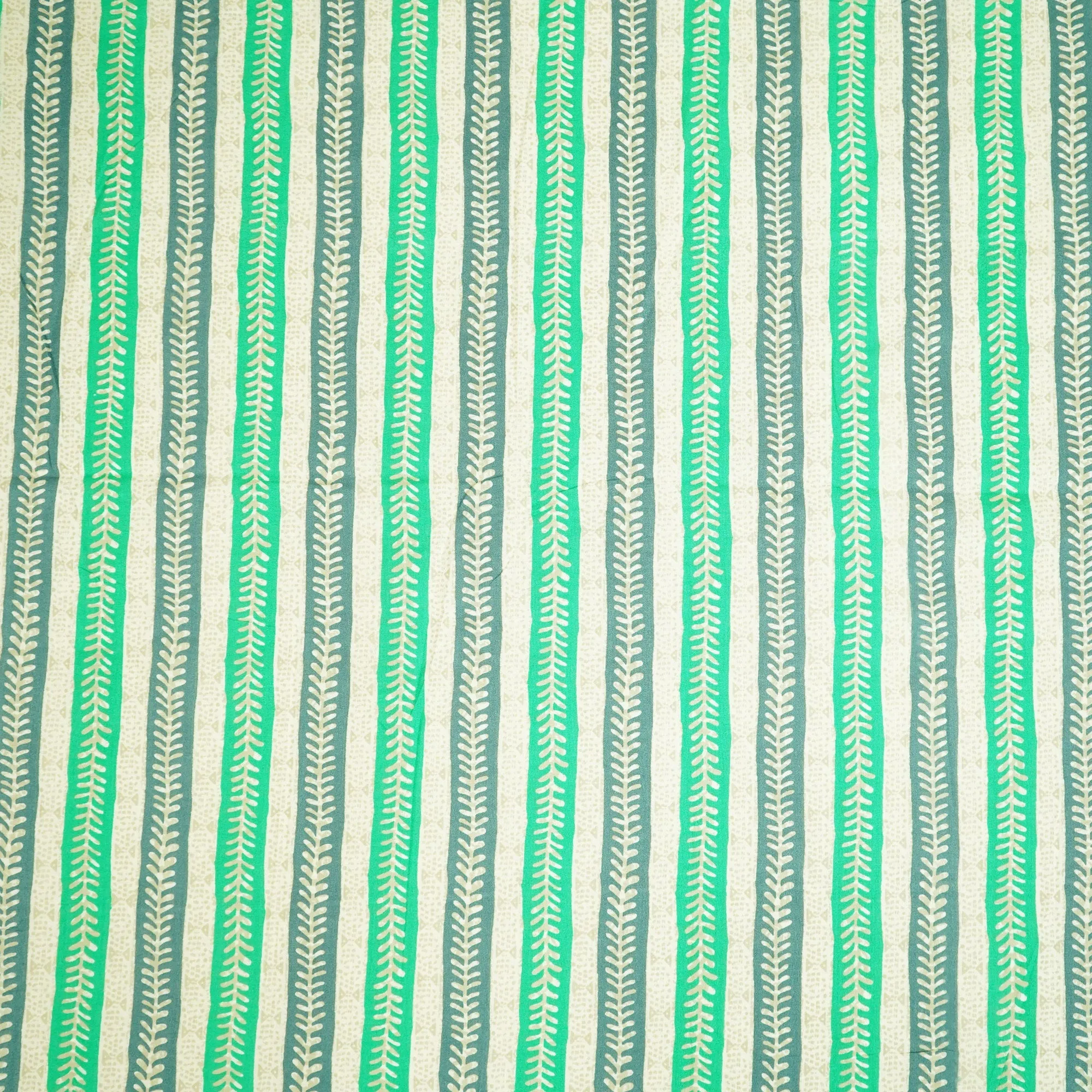 Green Abstract Print Cotton Fabric HP-24251