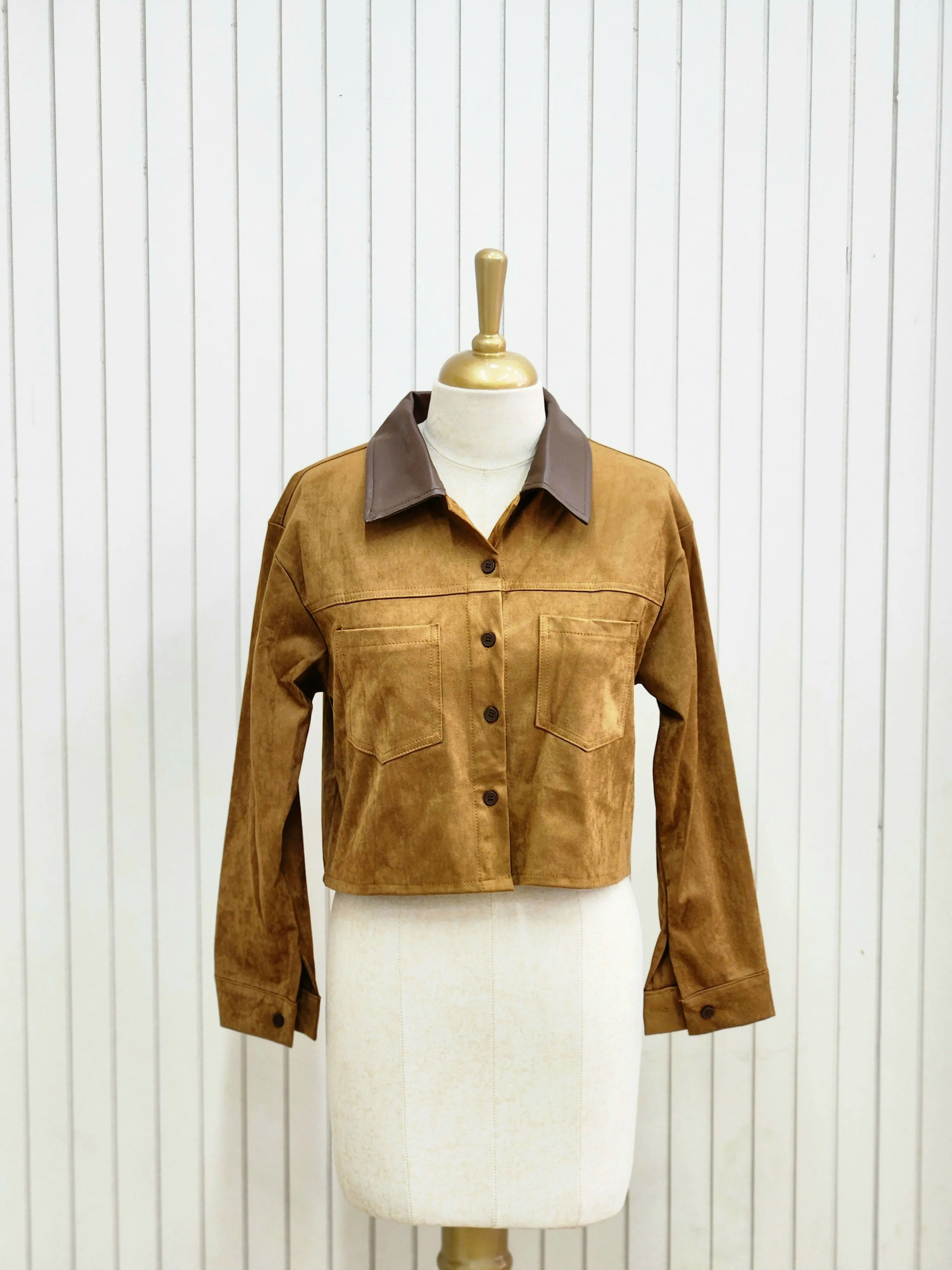 leather type short jacket with buttons