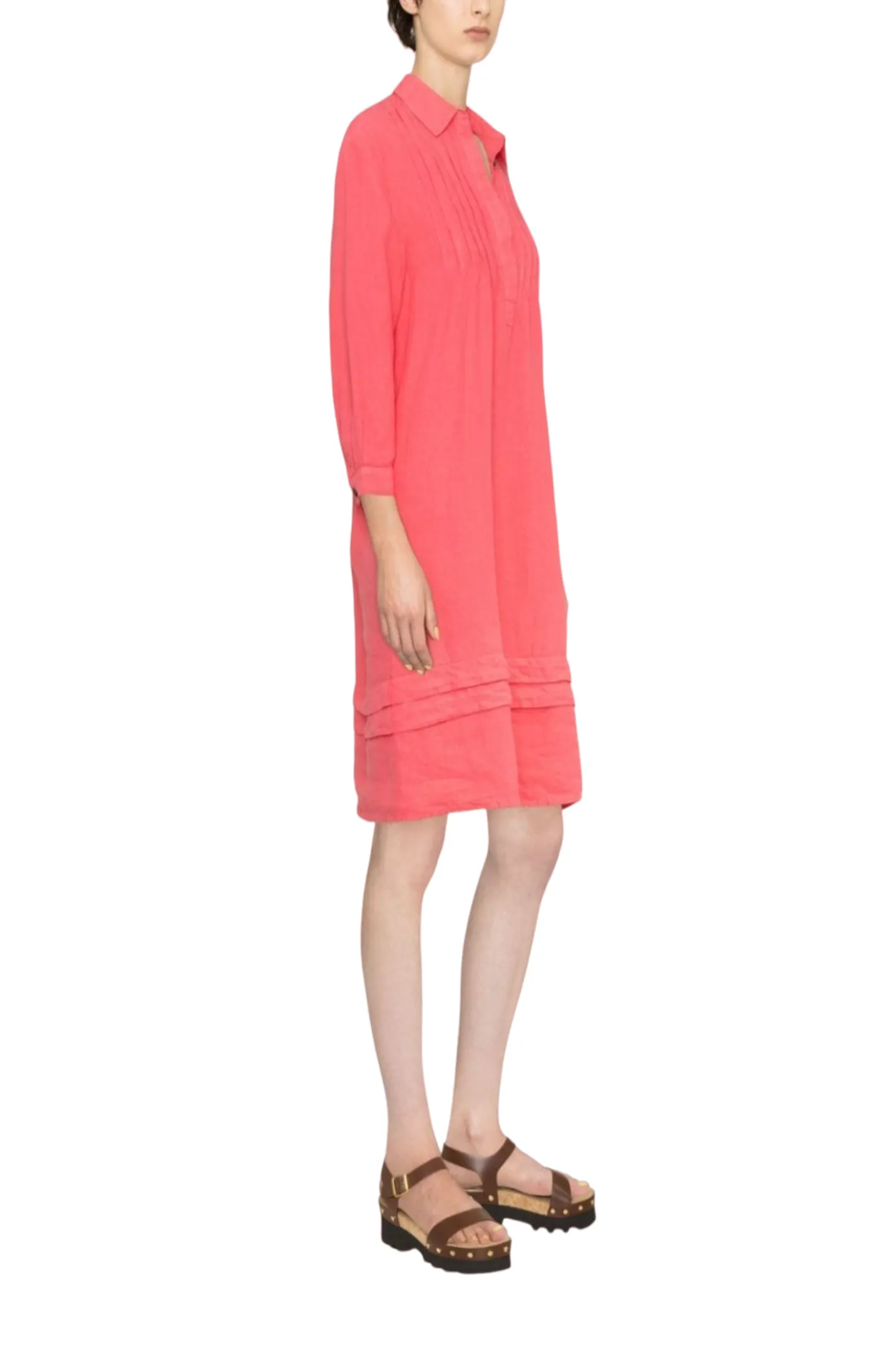 Long-sleeve pleat-detail dress