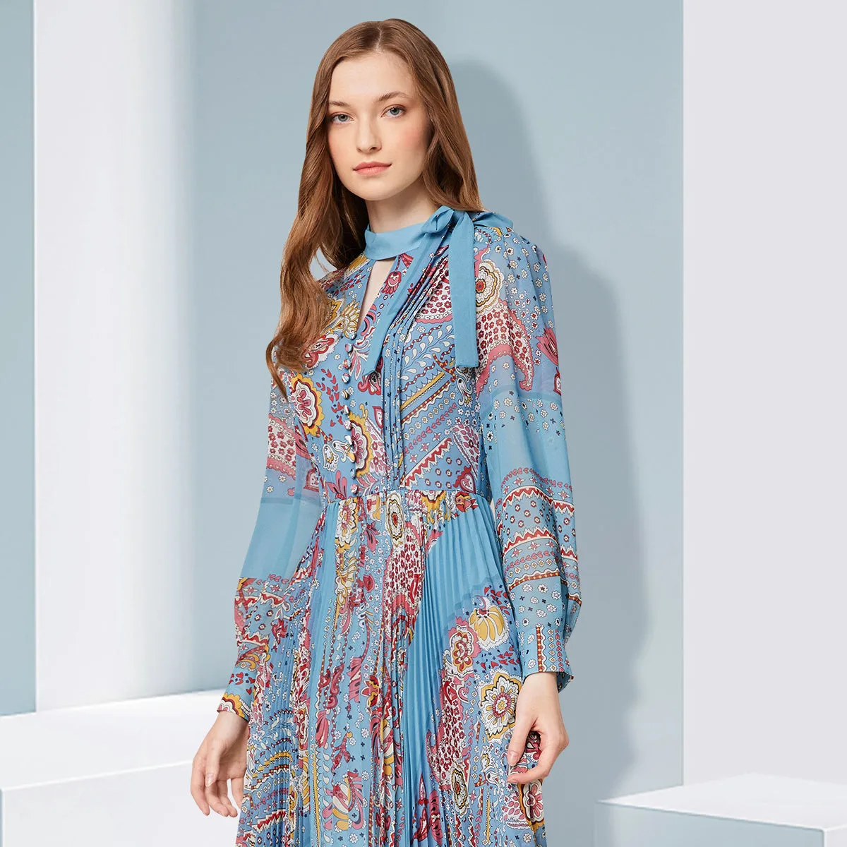 MARYLING Georgette Artistic Print V-Neck Pleated Midi Dress